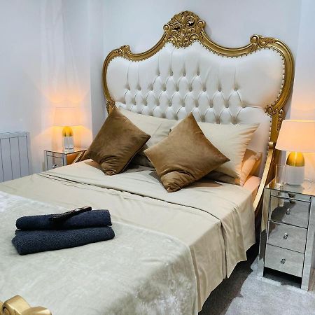 Apartmán Salt Hill Windsor Legoland Eton Heathrow Luxury 2 Bed 1 Bath Free Parking Slough Exteriér fotografie