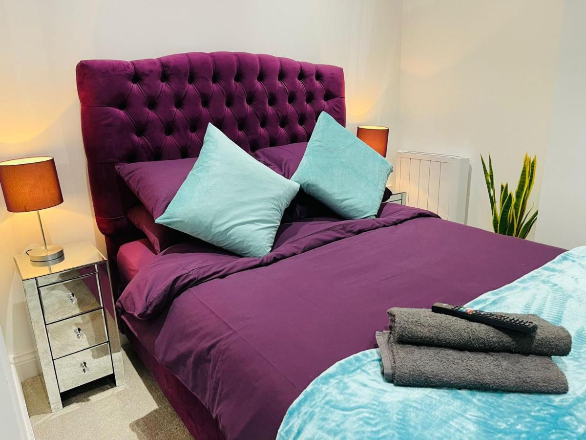 Apartmán Salt Hill Windsor Legoland Eton Heathrow Luxury 2 Bed 1 Bath Free Parking Slough Exteriér fotografie