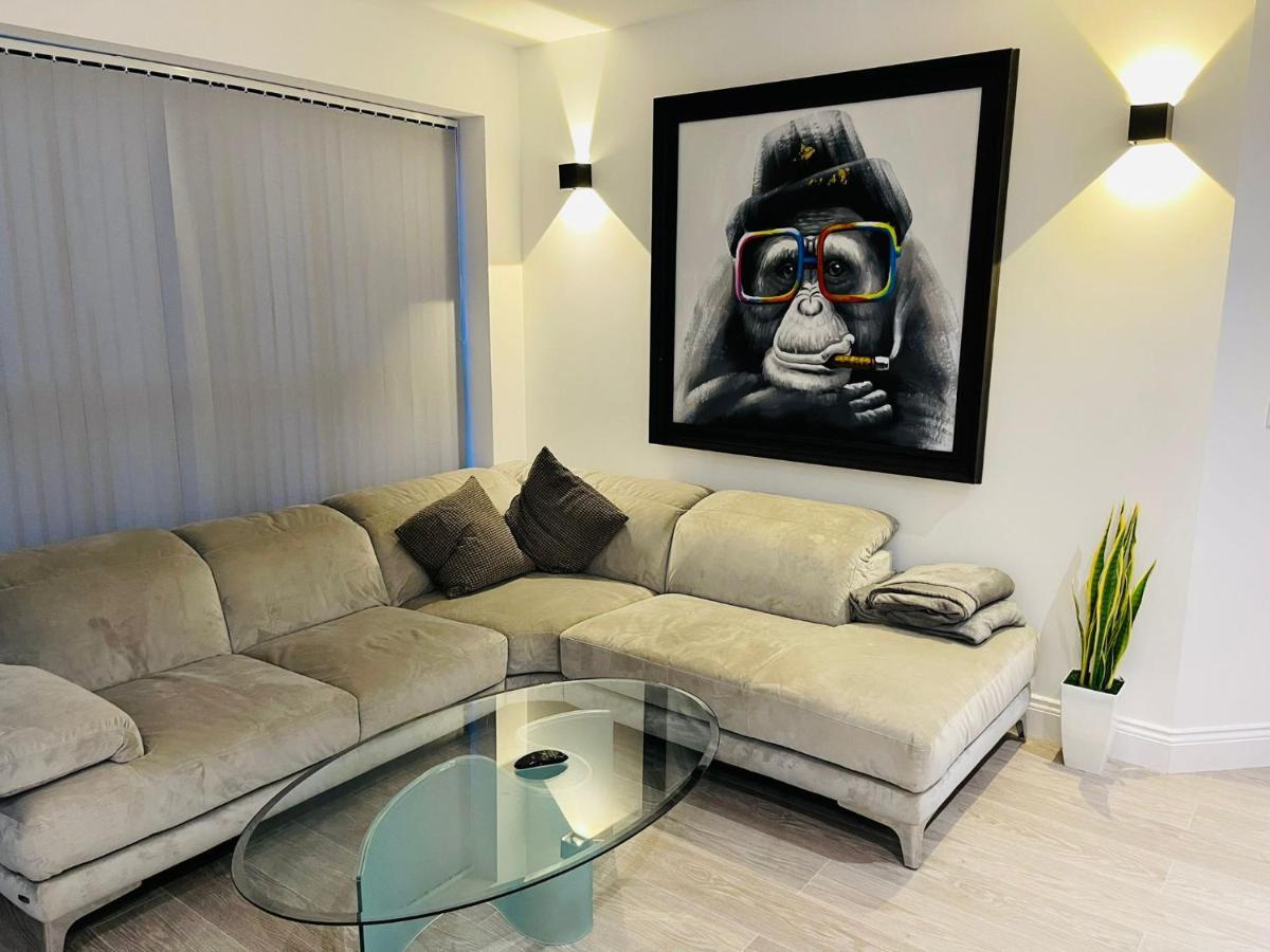 Apartmán Salt Hill Windsor Legoland Eton Heathrow Luxury 2 Bed 1 Bath Free Parking Slough Exteriér fotografie